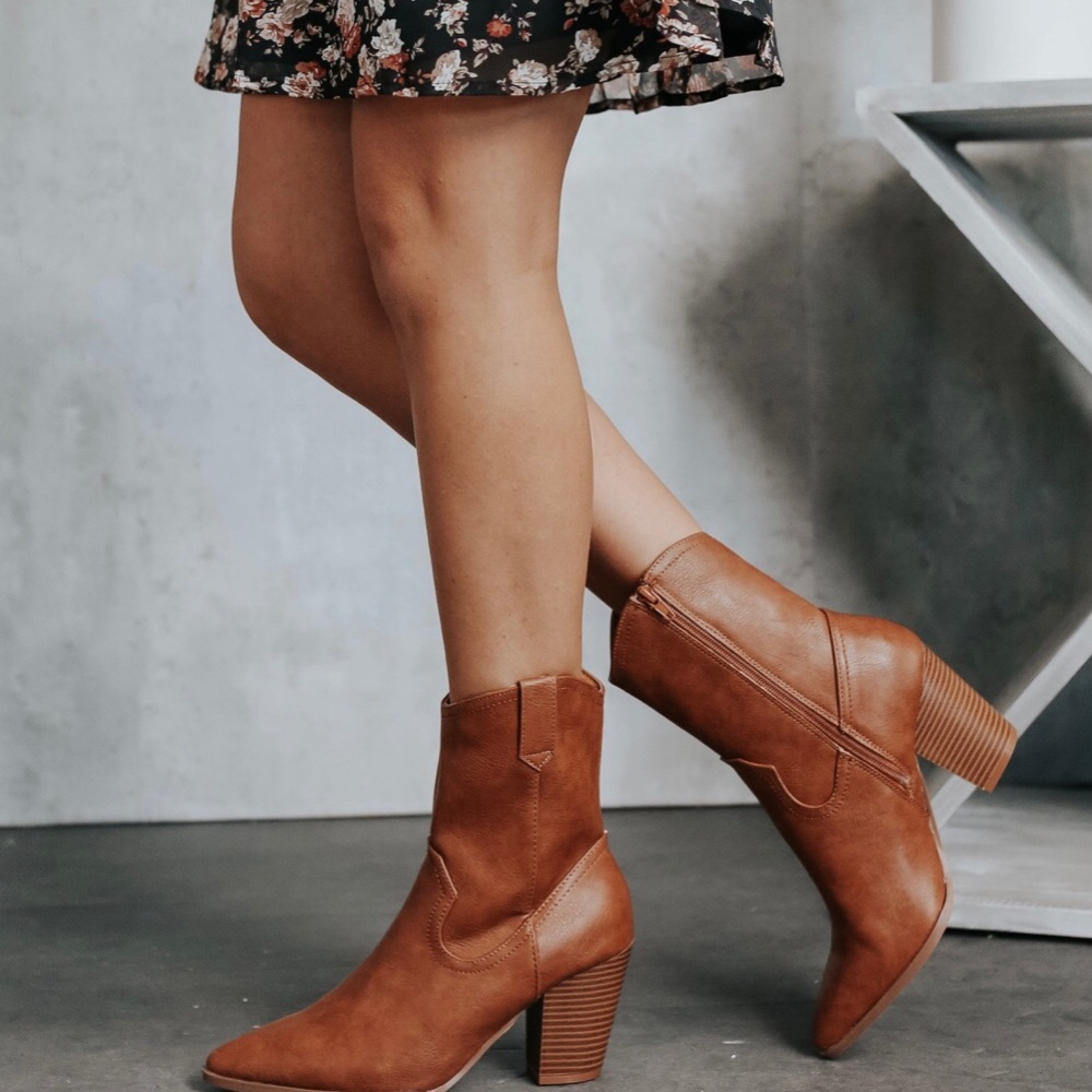 Women’s western ankle boots